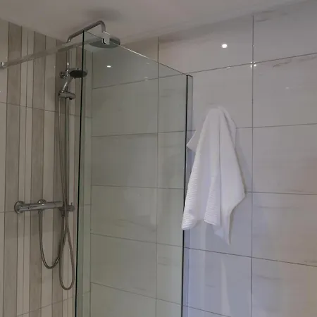 Penthouse With Sea View, Lift, 2 Min From Valletta Lägenhet *