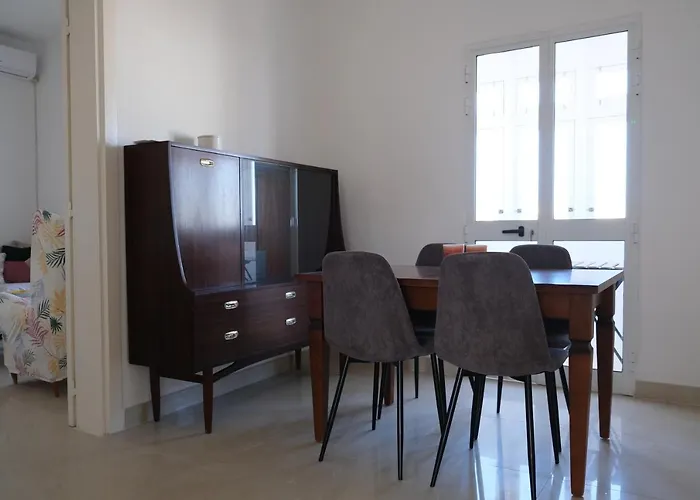 Penthouse With Sea View, Lift, 2 Min From Valletta 아파트