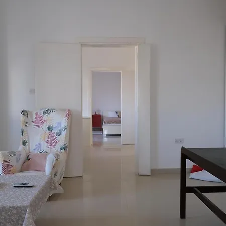 Penthouse With Sea View, Lift, 2 Min From Valletta *